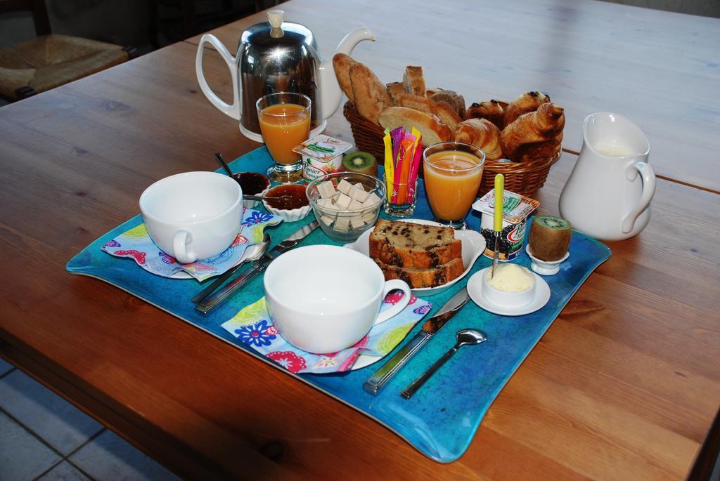 Les Jardins Du Mas Evesque Bed & Breakfast Rousson  Cameră foto