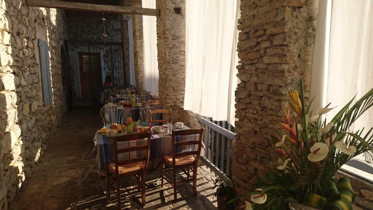 Les Jardins Du Mas Evesque Bed & Breakfast Rousson  Exterior foto