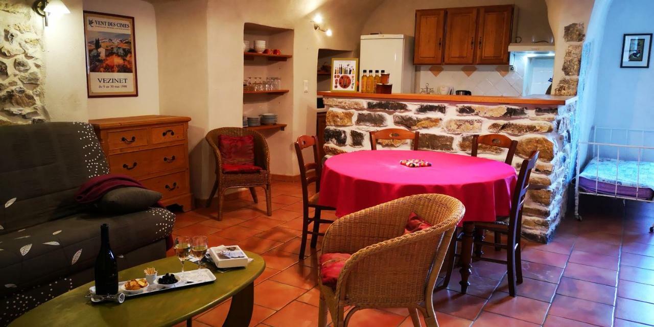 Les Jardins Du Mas Evesque Bed & Breakfast Rousson  Exterior foto