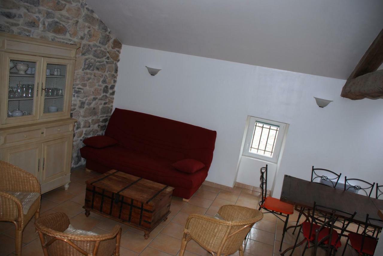Les Jardins Du Mas Evesque Bed & Breakfast Rousson  Exterior foto