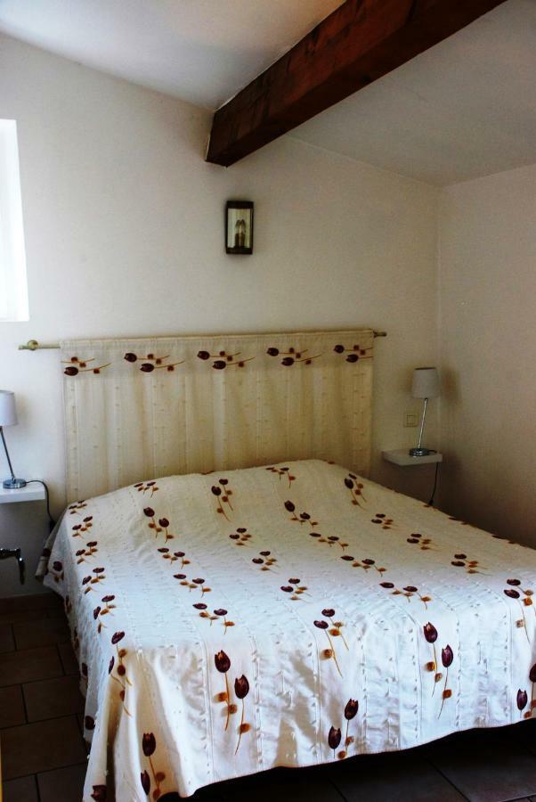 Les Jardins Du Mas Evesque Bed & Breakfast Rousson  Exterior foto